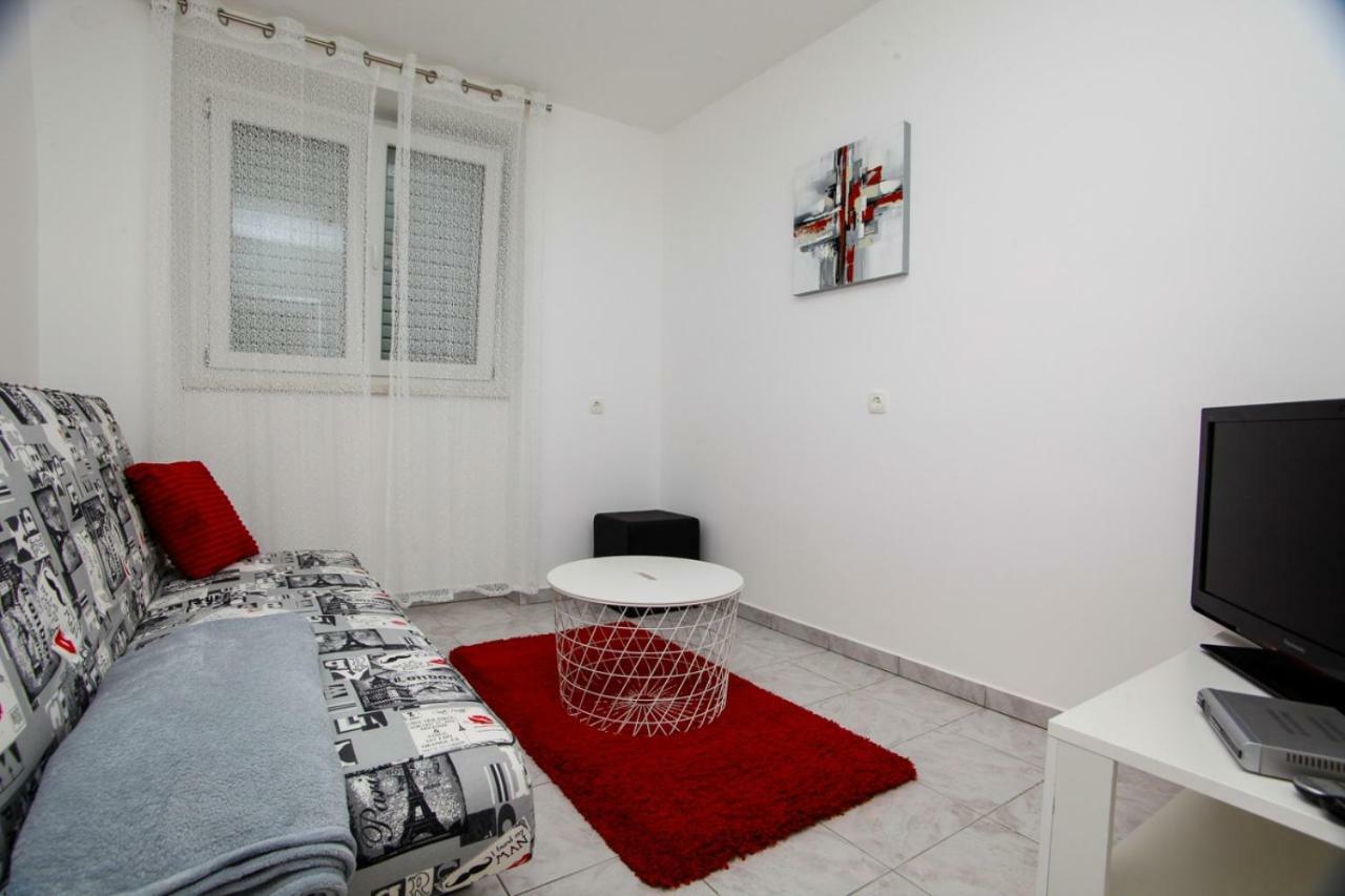 Apartments Marta Crikvenica Exterior foto